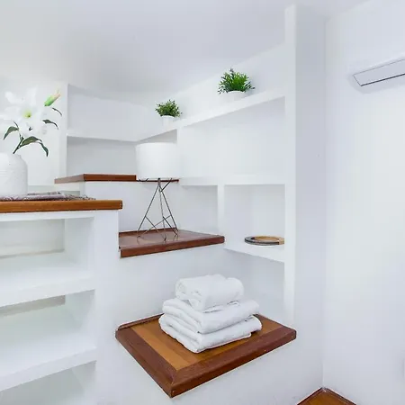 Beach House Olimpica Barcelona