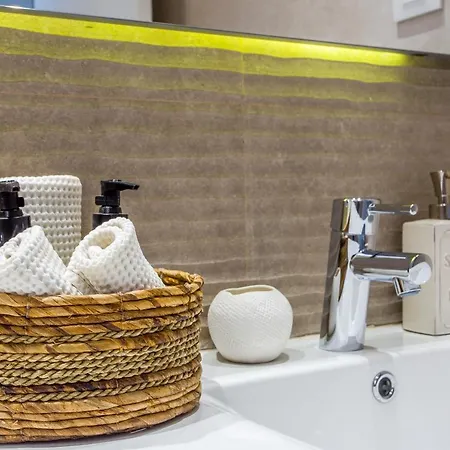 Lodging Beach House Olimpica بيت للعطل