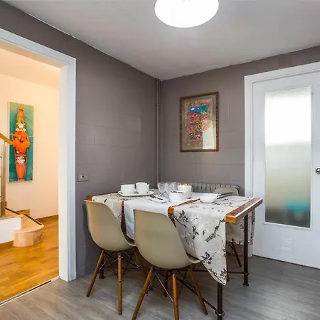 Lodging Beach House Olimpica * Barcelona